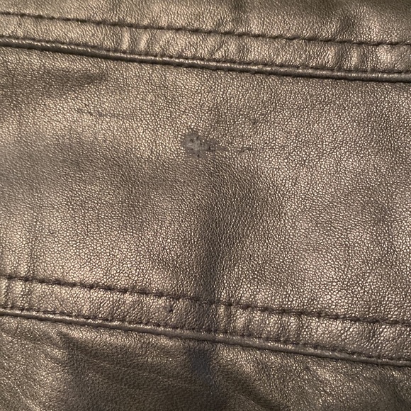 Michael Kors leather jacket. - Picture 5 of 9